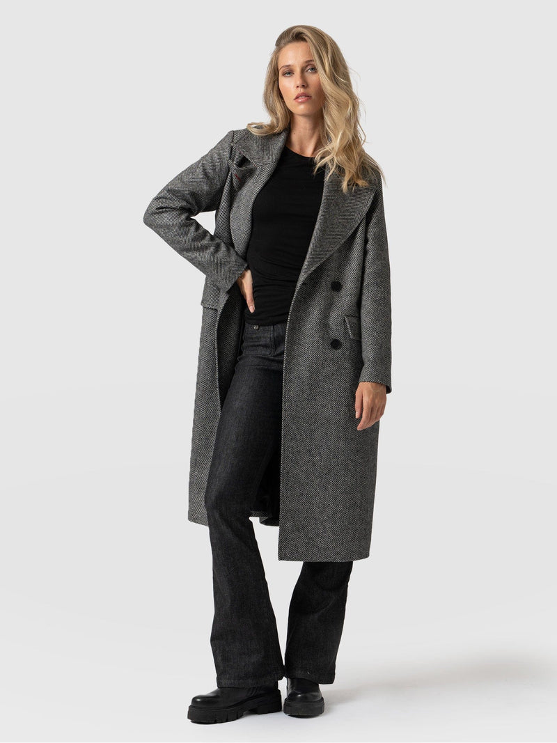 Hampton Coat Monochrome Chevron - Women's Coats | Saint + Sofia® UK