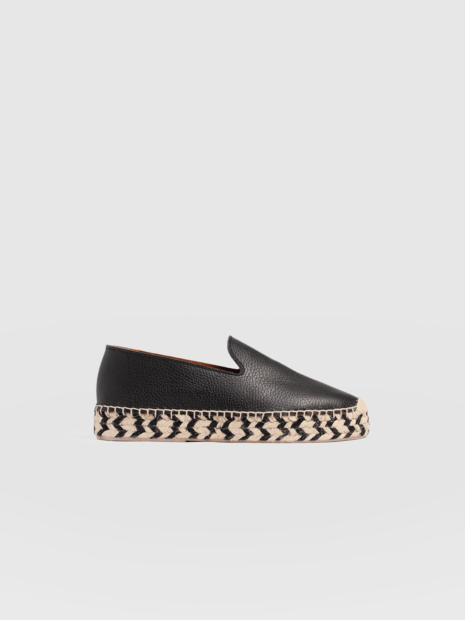 Hampton Espadrilles - Black Leather - Women's Shoes | Saint and Sofia® UK