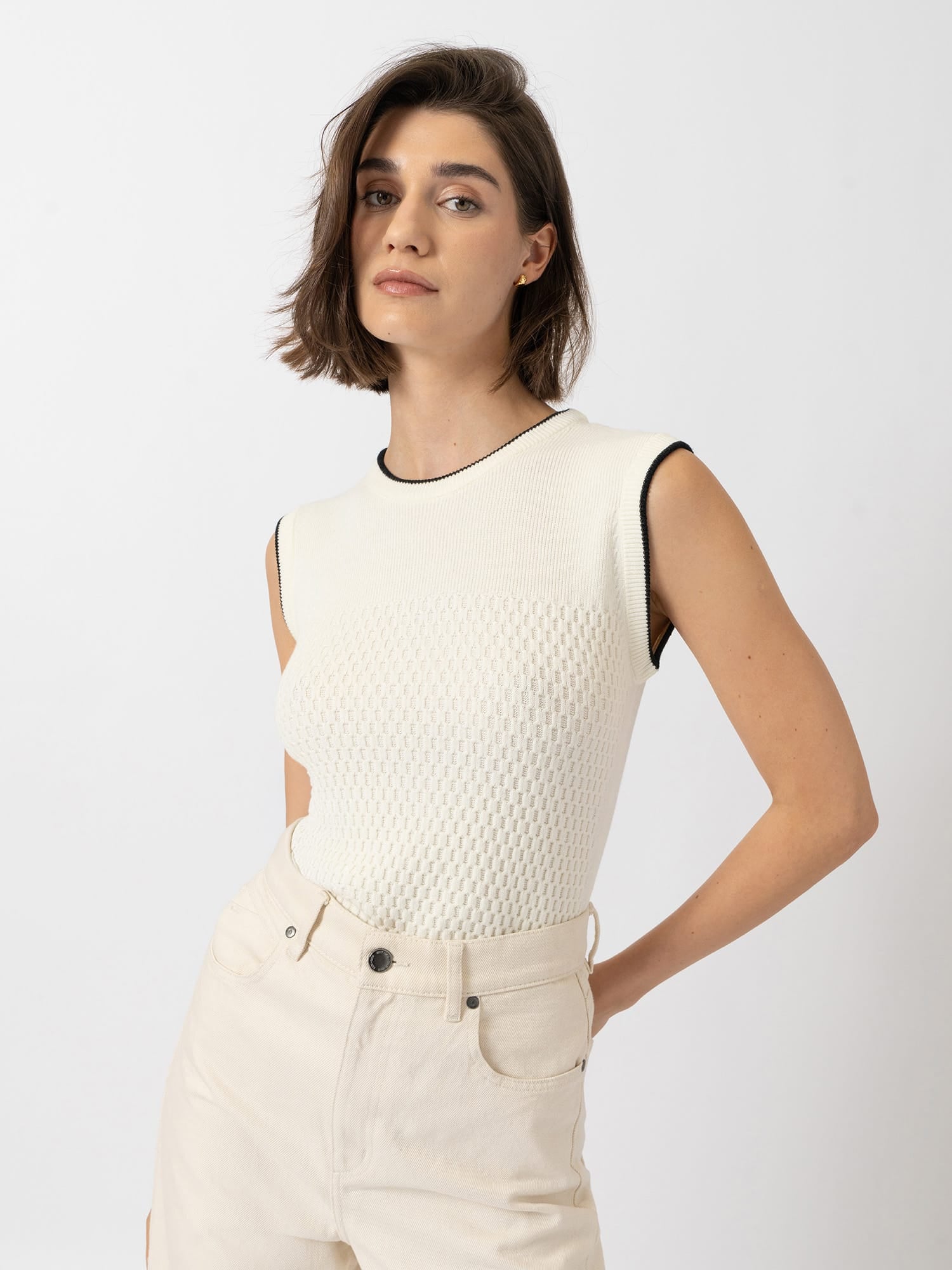 Honeycomb Sleeveless Rib Knit - Cream