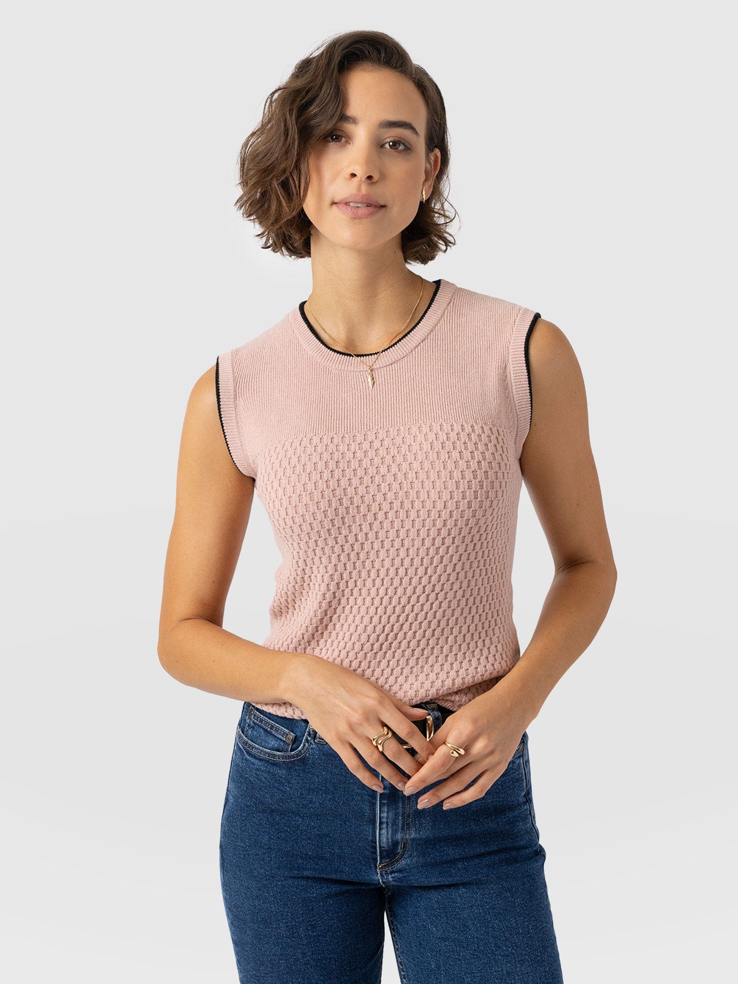 Honeycomb Sleeveless Rib Knit - Pale Pink - Women's Knitwears | Saint and Sofia® UK