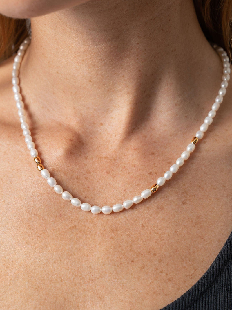 Jacqueline Pearl Necklace Gold - Women's Jewellery | Saint + Sofia® UK