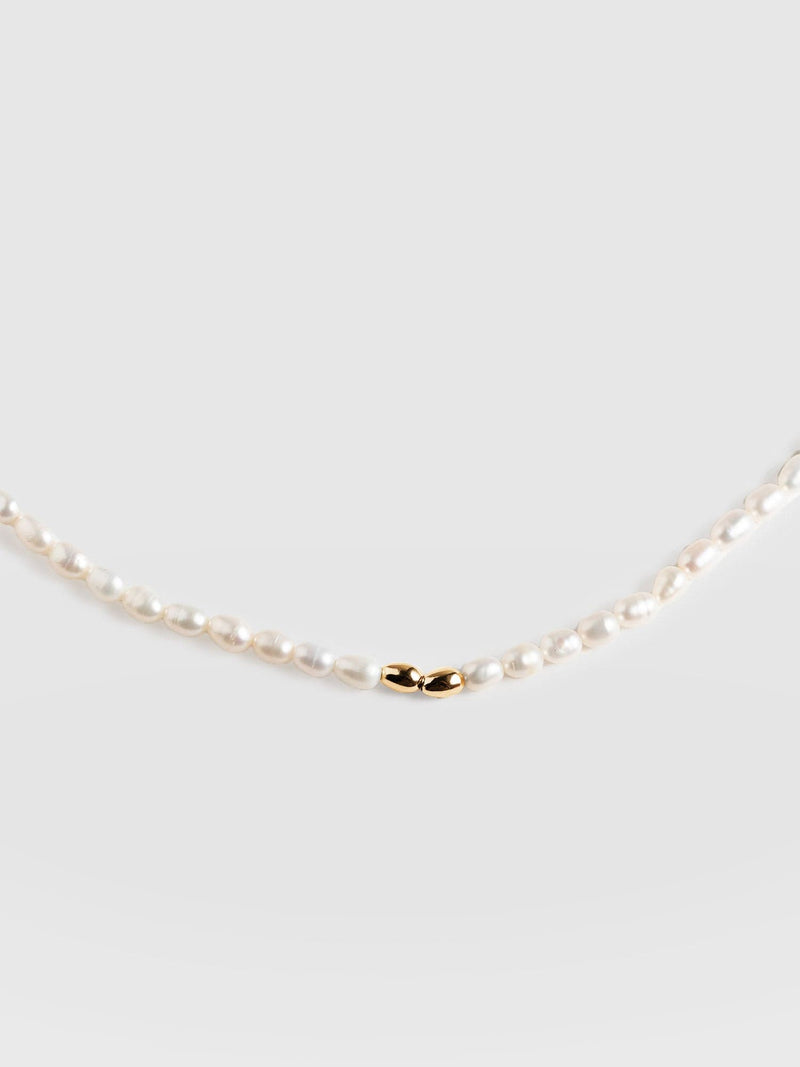 Jacqueline Pearl Necklace Gold - Women's Jewellery | Saint + Sofia® UK