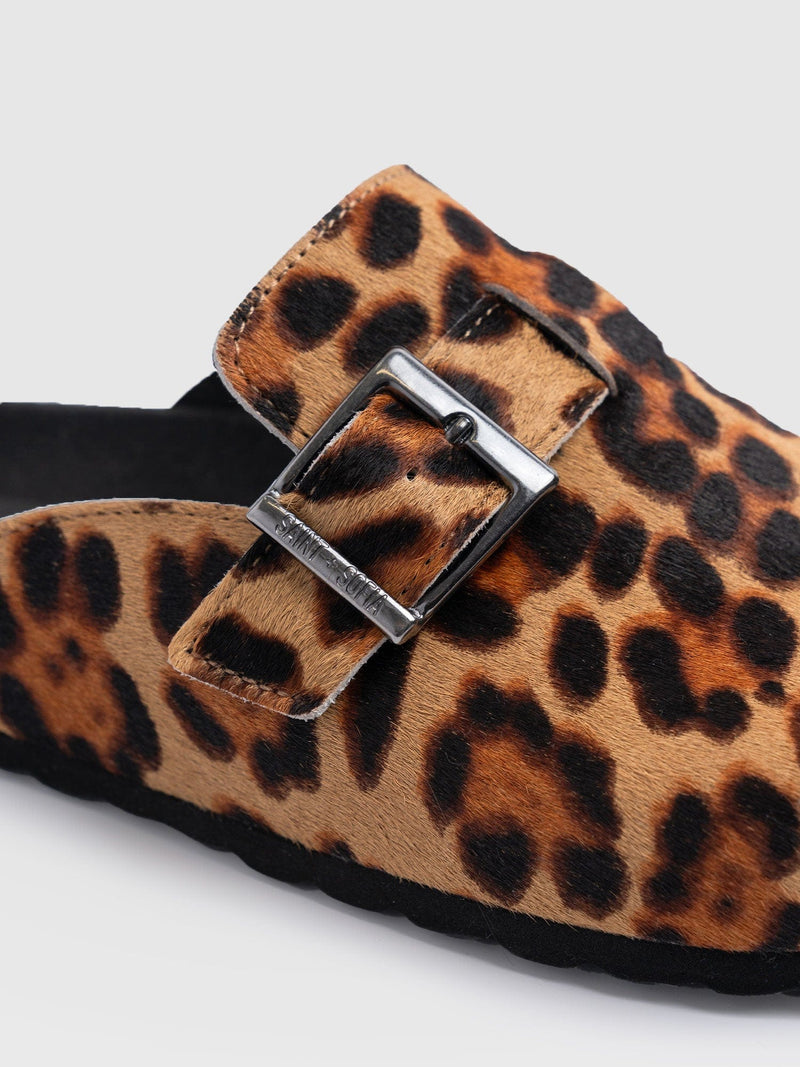 Jude Clogs Leopard - Women's Shoes | Saint + Sofia® UK