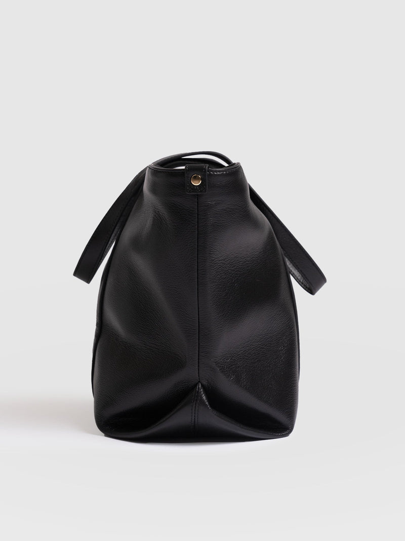 Kara Shopper Bag - Black Leather - Women's Handbags | Saint + Sofia® UK
