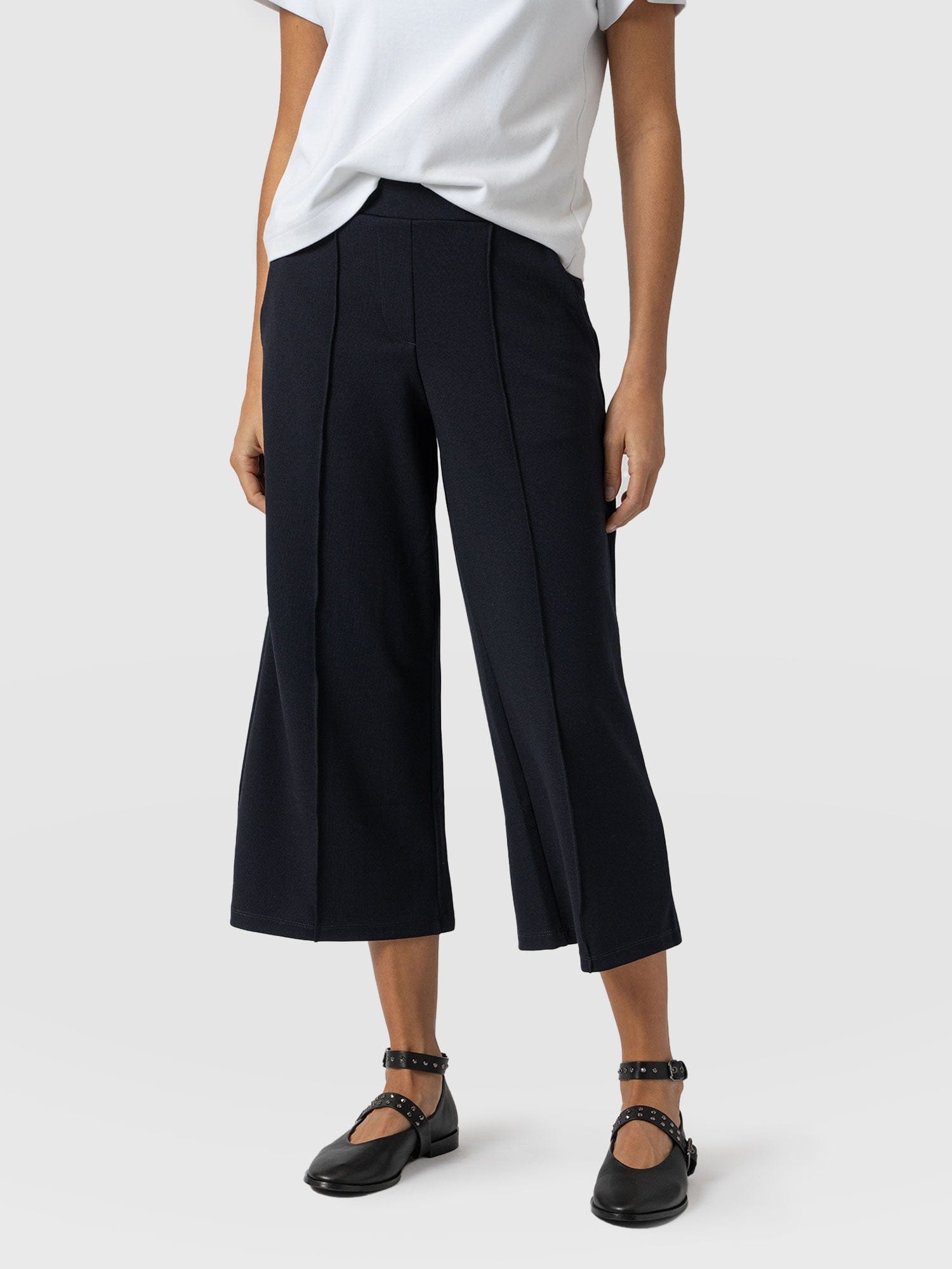 Keller Keller Crop Pant Navy - Women's Culottes | Saint + Sofia® UK
