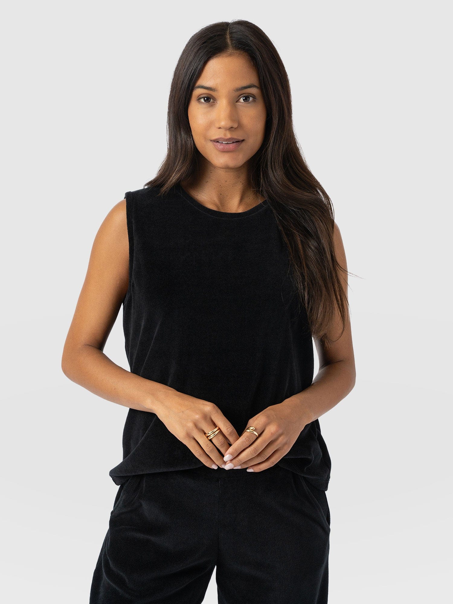 Keller Vest - Black Velvet - Women's T-shirts | Saint and Sofia® UK