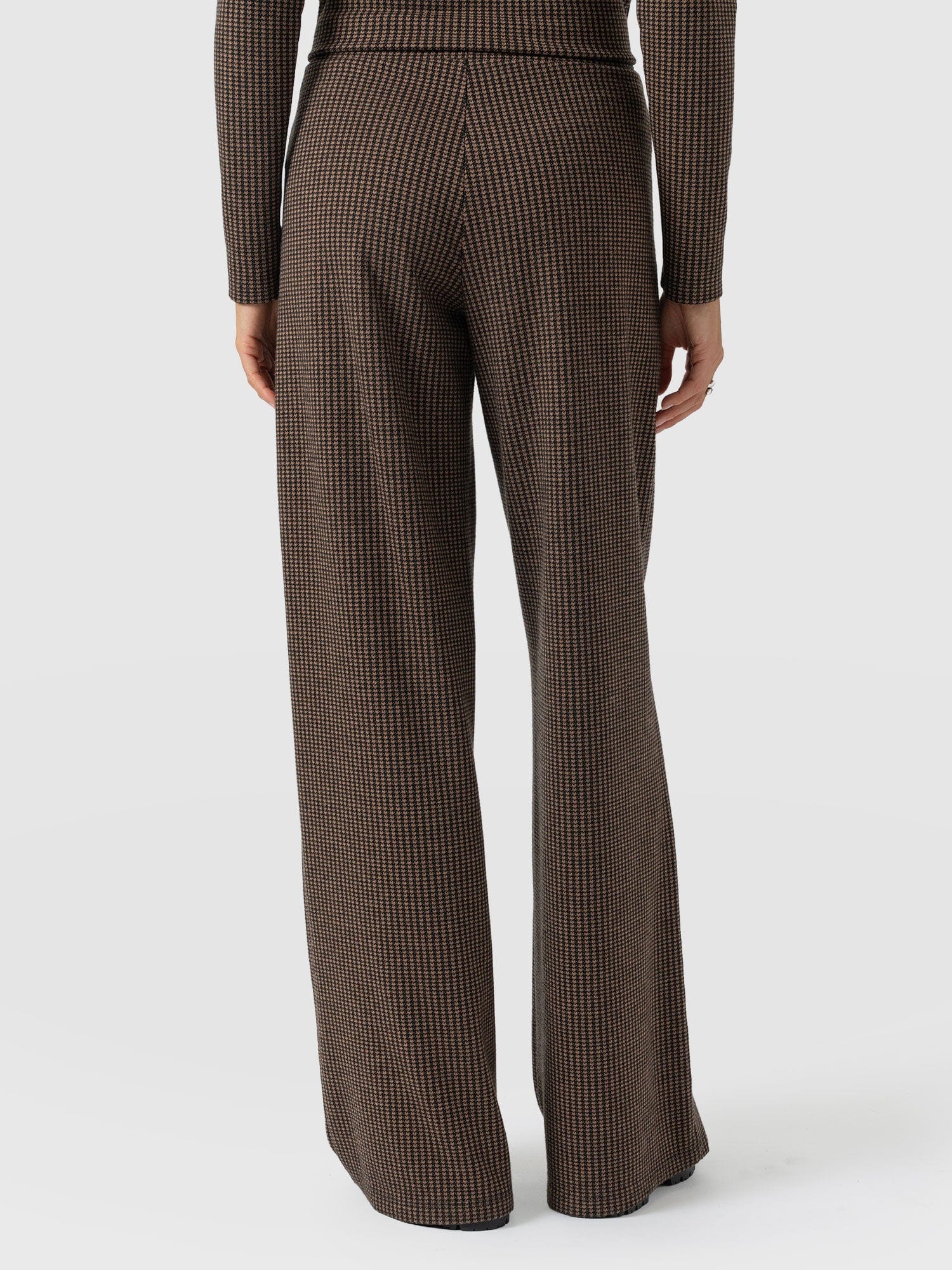 Keller Wide Leg Pant - Brown Mini Houndstooth - Women's Trousers | Saint + Sofia® UK