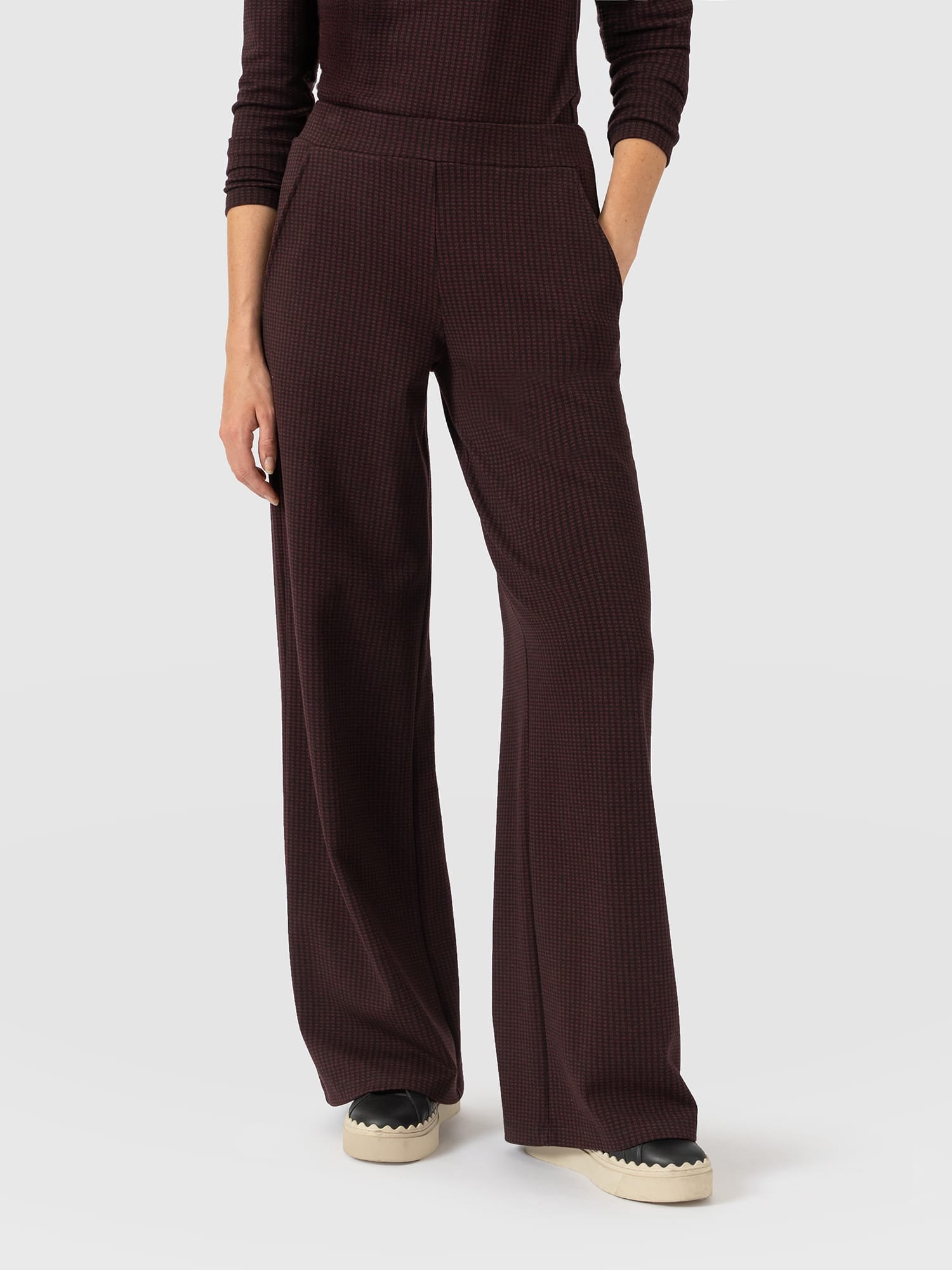 Keller Wide Leg Pant - Burgundy Boucle - Women's Trousers | Saint and Sofia® UK