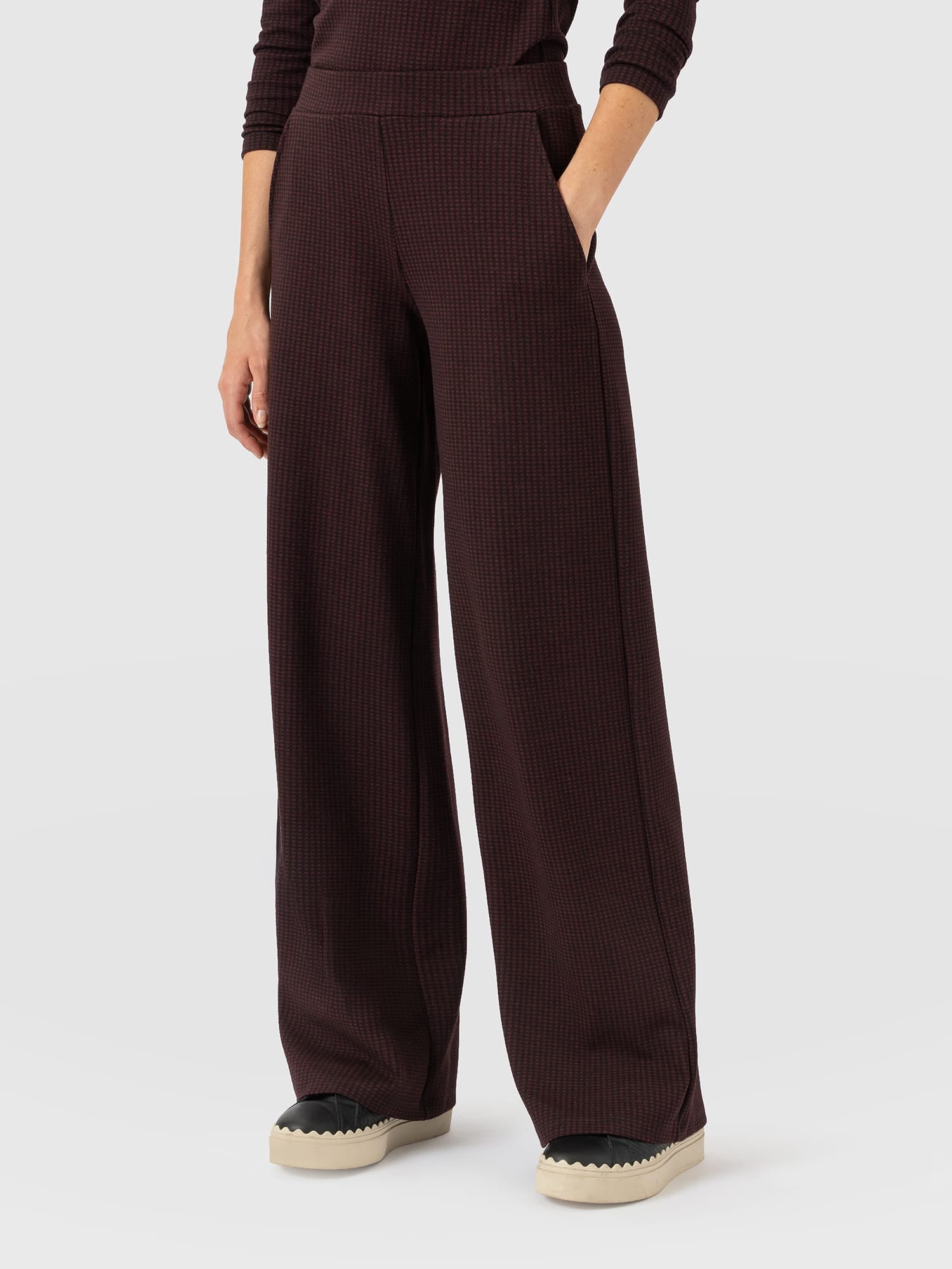 Keller Wide Leg Pant - Burgundy Boucle - Women's Trousers | Saint and Sofia® UK