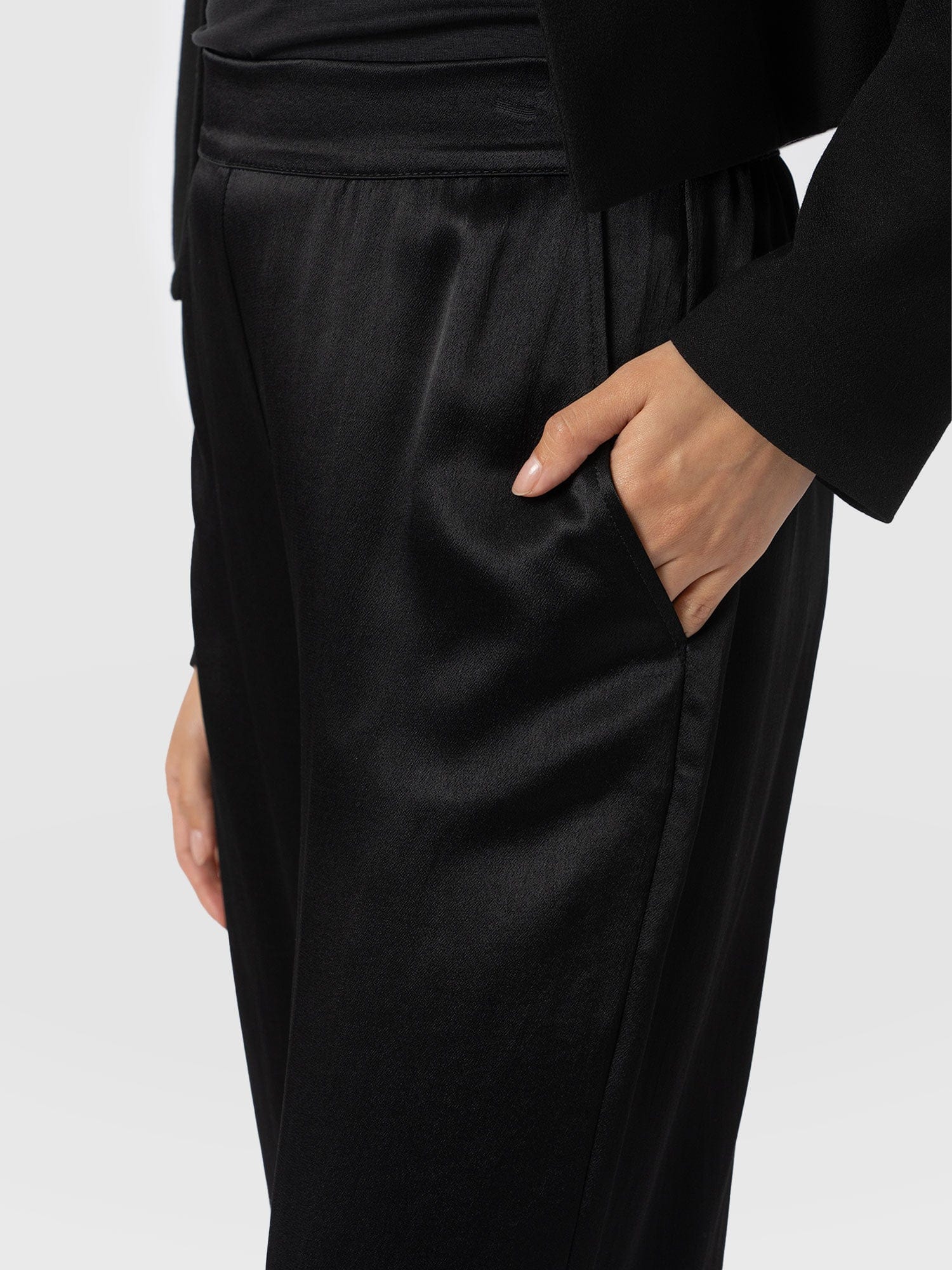 Langley Wide Leg Pant Black - Women's Trousers | Saint + Sofia® UK