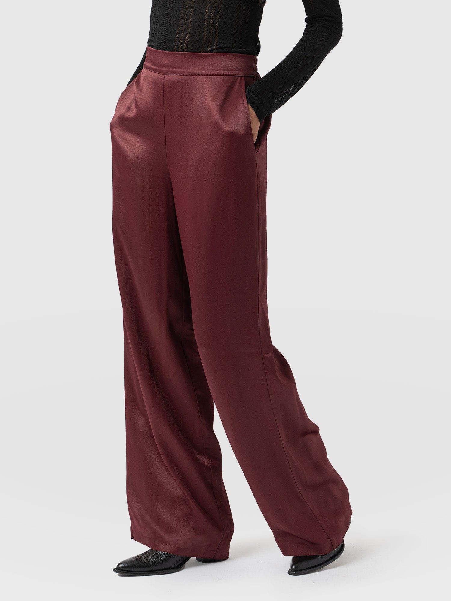 Langley Wide Leg Pant Maroon - Women's Trousers | Saint + Sofia® UK