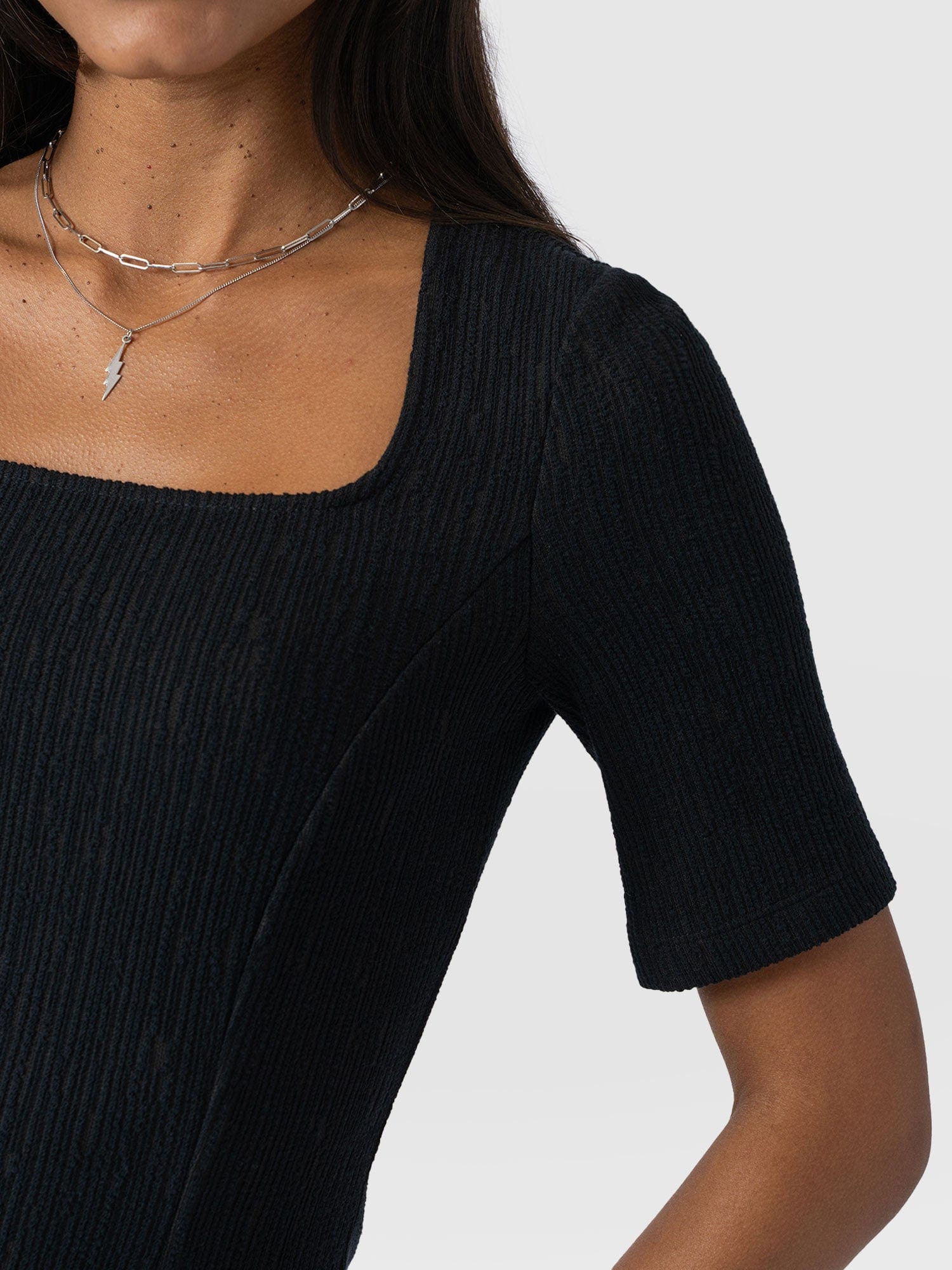 Akia Short Sleeve Tee - Black Textured - Women's T-Shirts | Saint and Sofia® UK