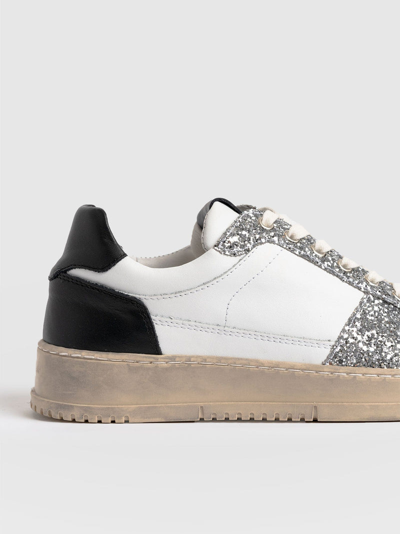 Onyx Trainer - White/Black - Women's Shoes | Saint + Sofia? UK