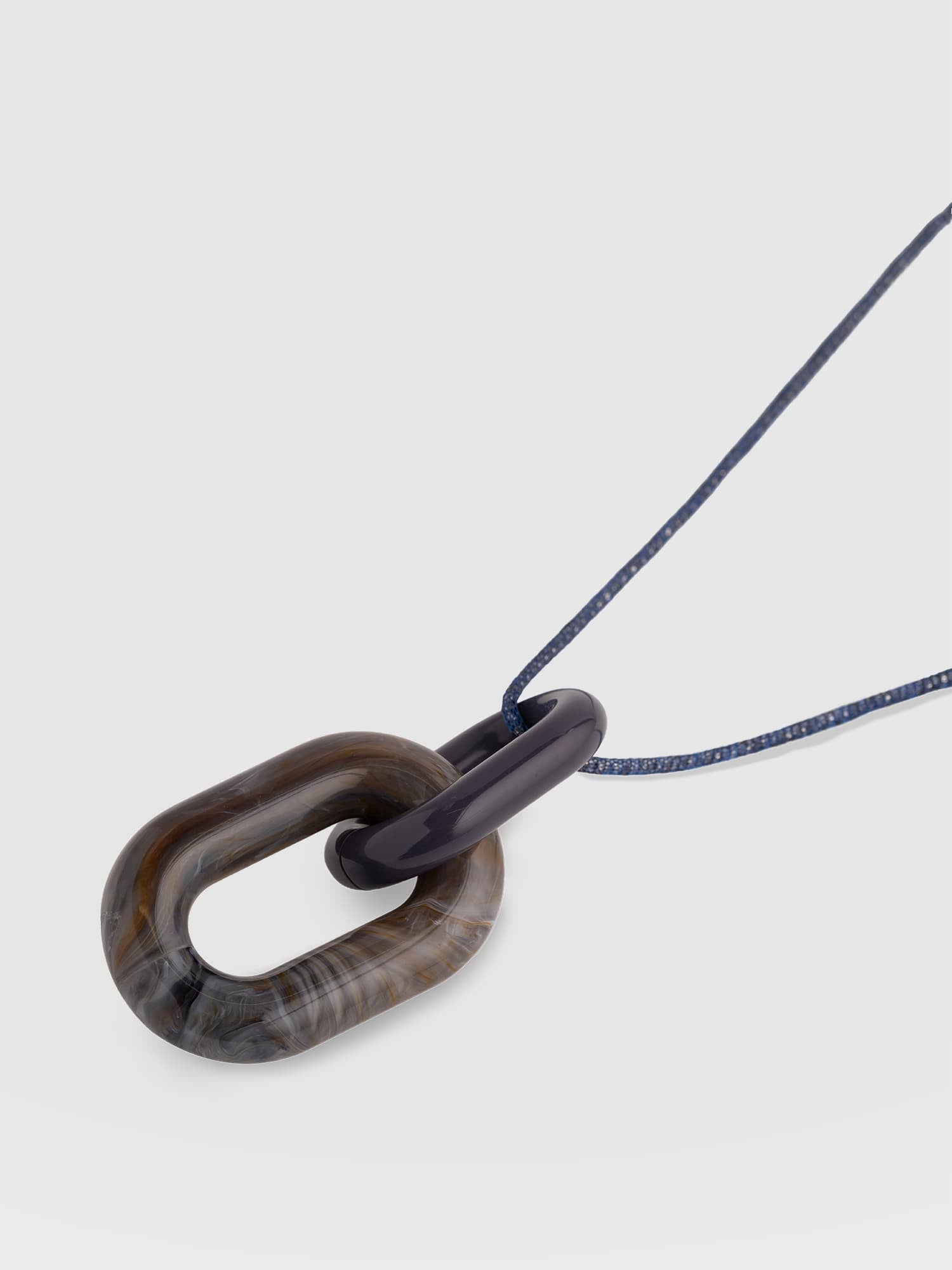 Oval Pendant Necklace - Navy - Women's Jewellerys | Saint and Sofia® UK