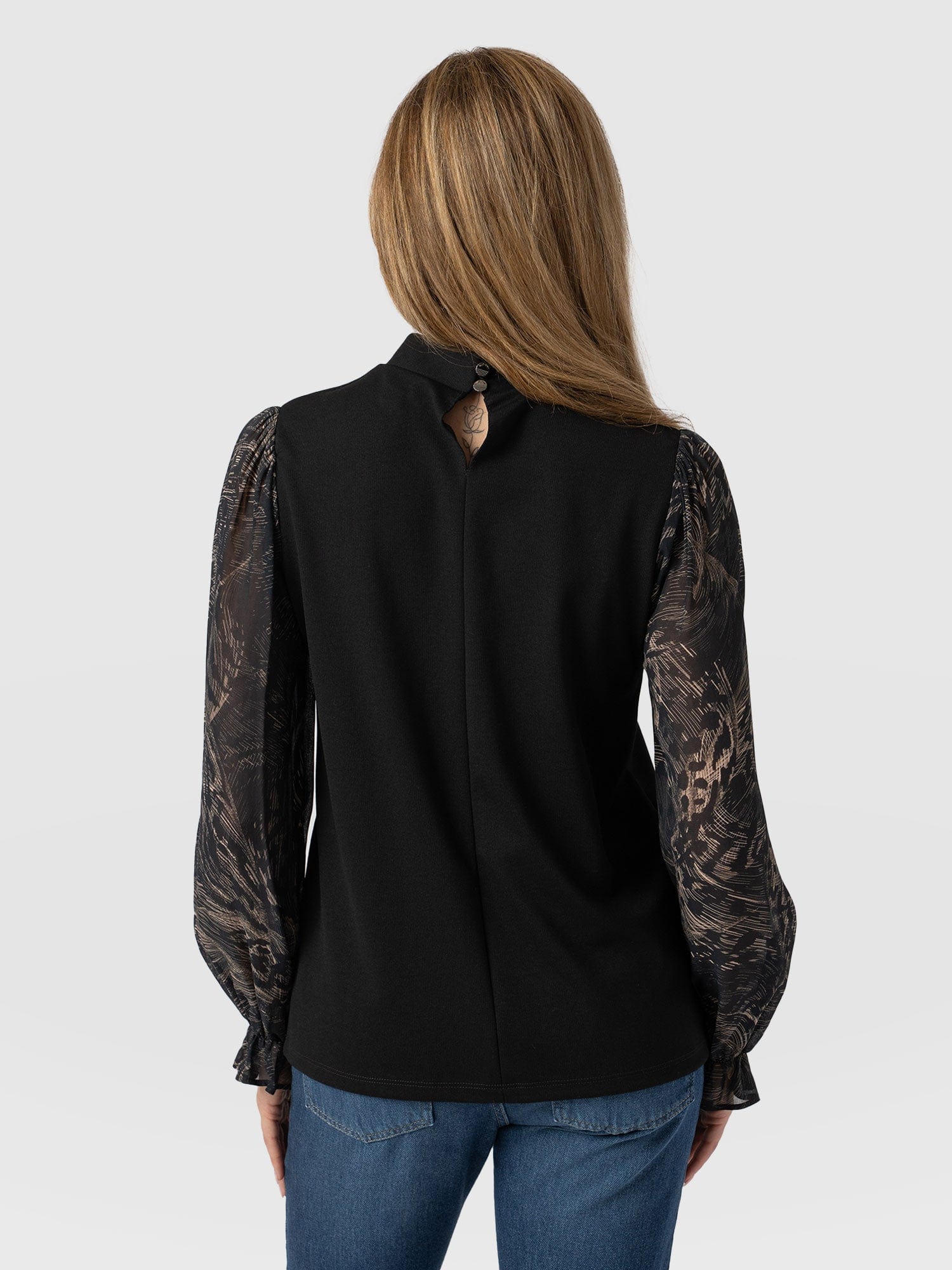 Penny Puff Sleeve Long Sleeve Spot Feather - Women's T-Shirts | Saint + Sofia® UK