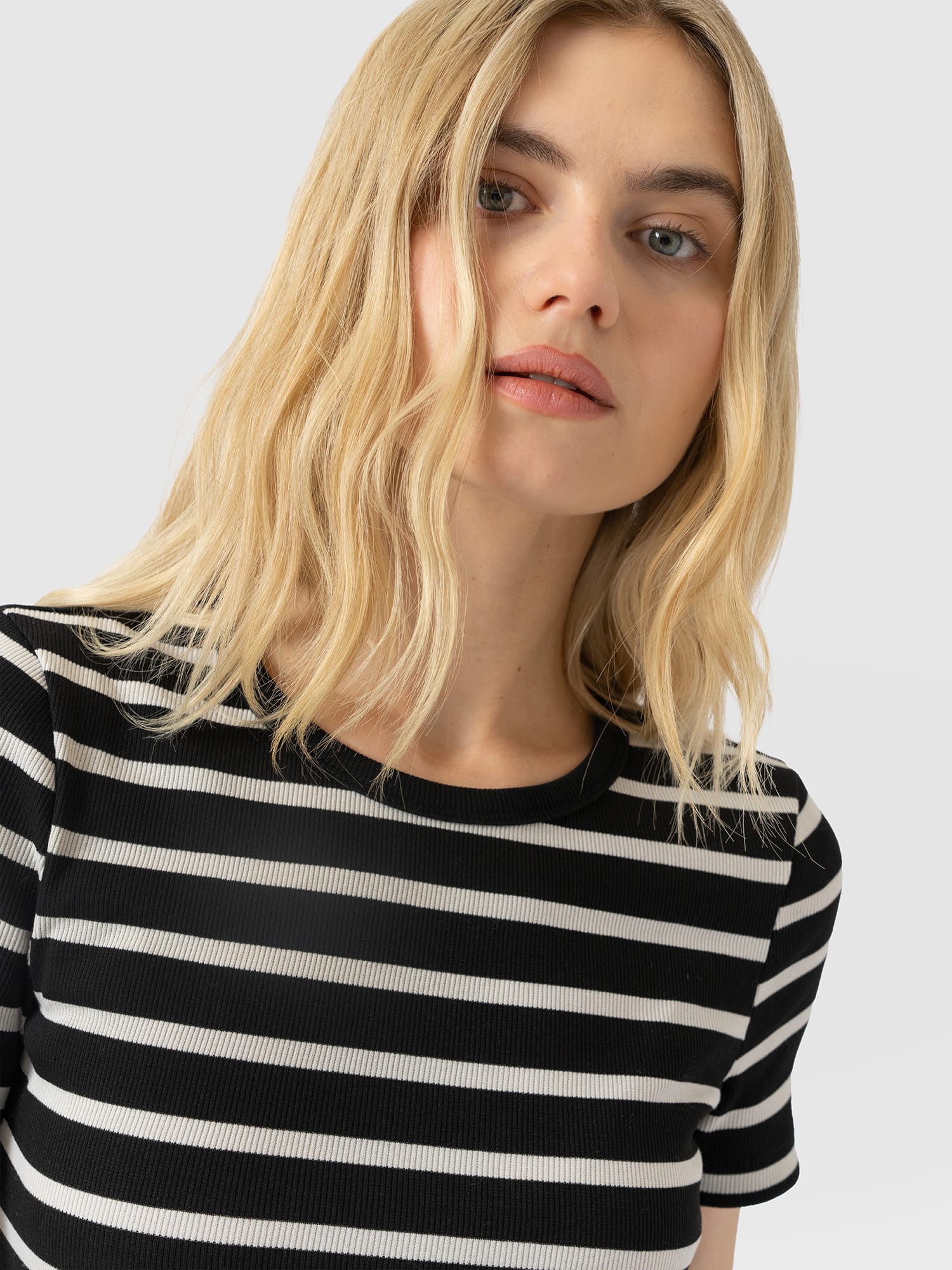 Ribbed Short Sleeve Tee - Black Stripe - Women's T-shirts | Saint and Sofia® UK