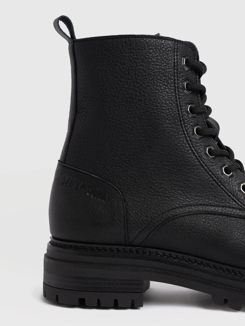 Roxie Boot - Black - Women's Shoes | Saint + Sofia® UK