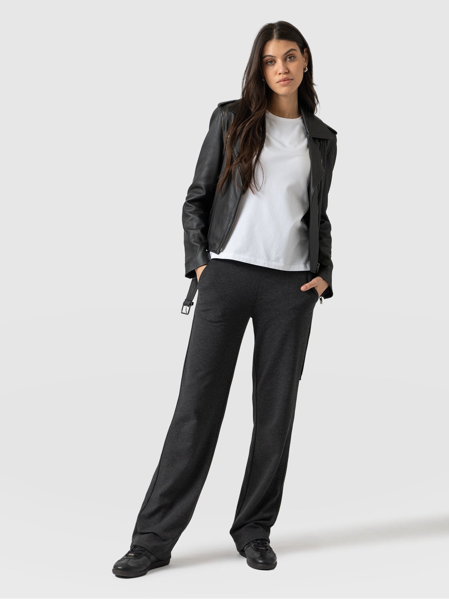 Runway Pant Charcoal - Women's Trousers | Saint + Sofia® UK