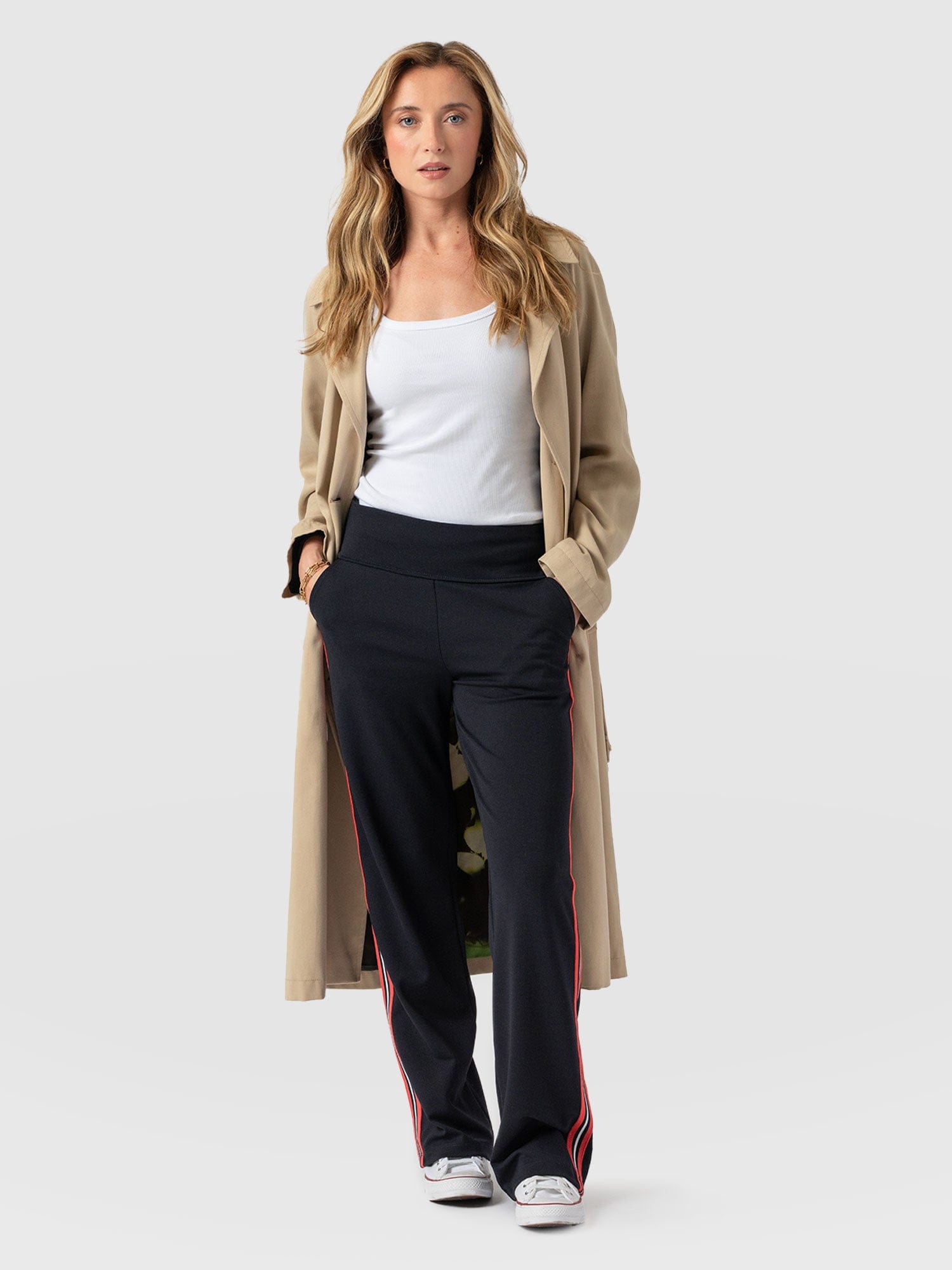 Runway Pant Navy Red Stripe - Women's Trousers | Saint and Sofia® UK