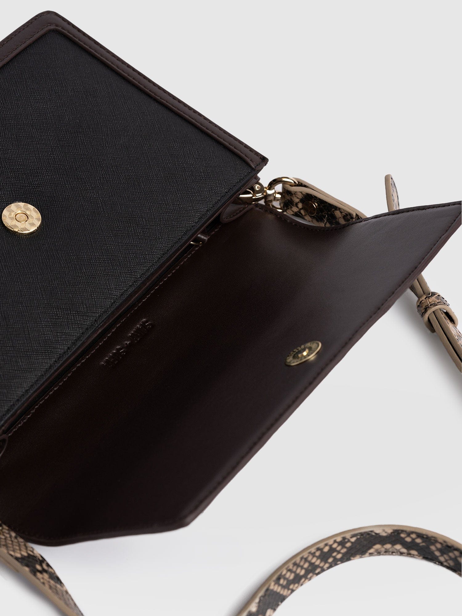 Rylee Cross Body Bag Brown Snake - Women's Cross-body Bag | Saint + Sofia® UK