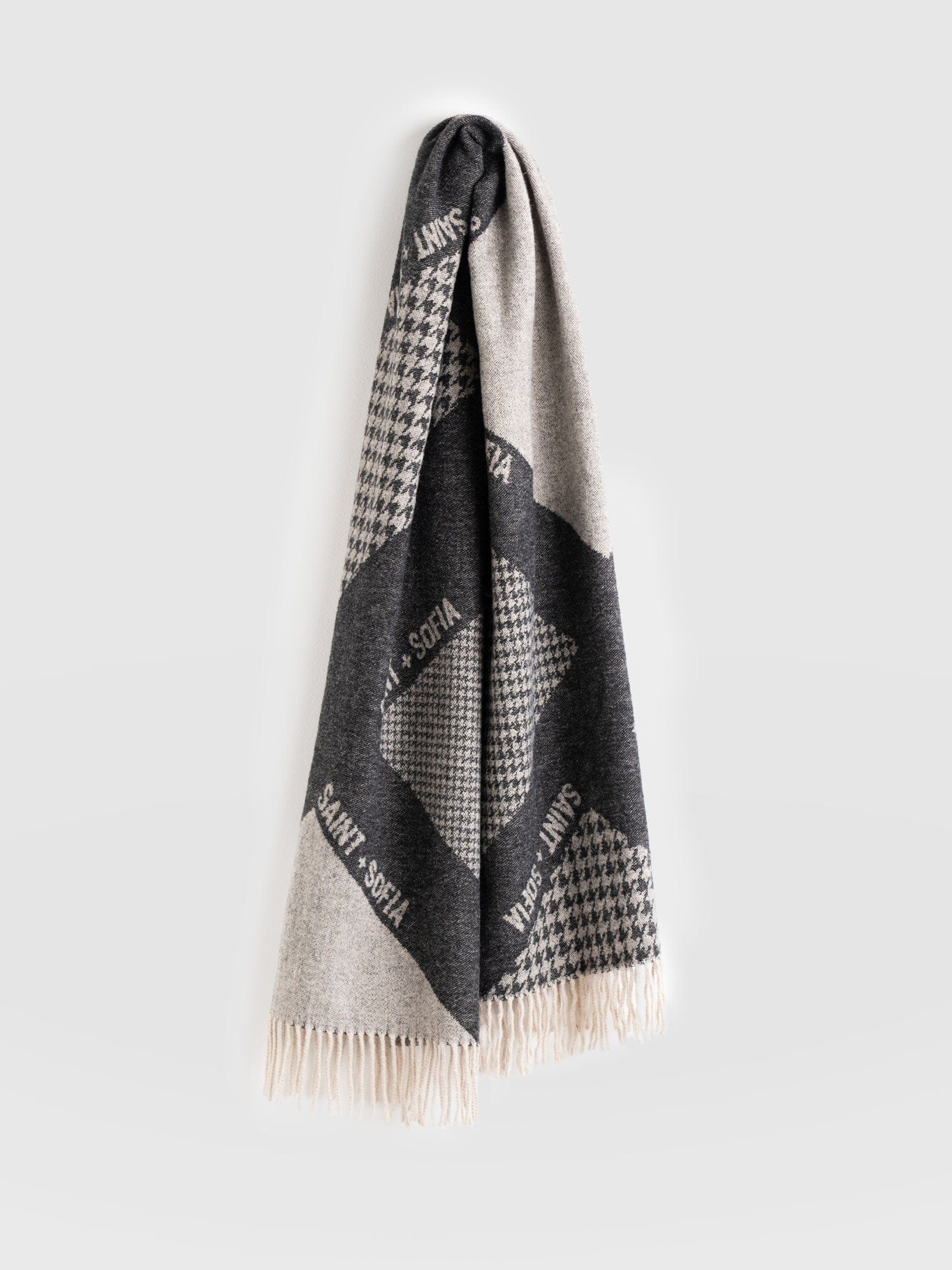Saint + Sofia Scarf Black/Grey - Women's Scarves | Saint + Sofia® UK
