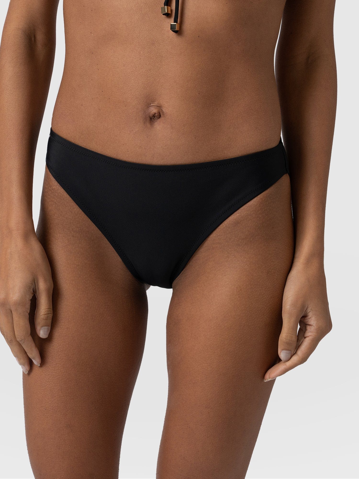 Skye Hipster Bikini Bottom Black - Women's Swimwear | Saint + Sofia® UK