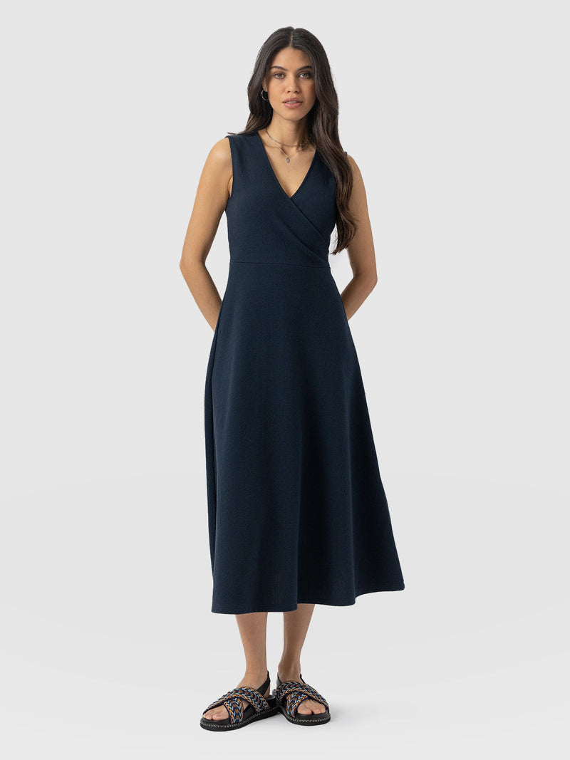 Sleeveless Maggie Wrap Dress - Navy Textured - Women's Dresses | Saint + Sofia® UK