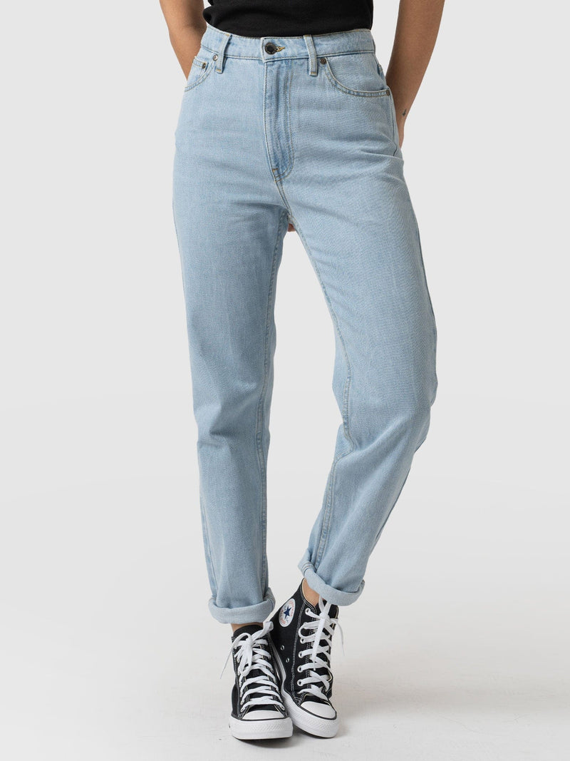 Slim Mom Jeans Pale Blue - Women's Jeans | Saint + Sofia® UK