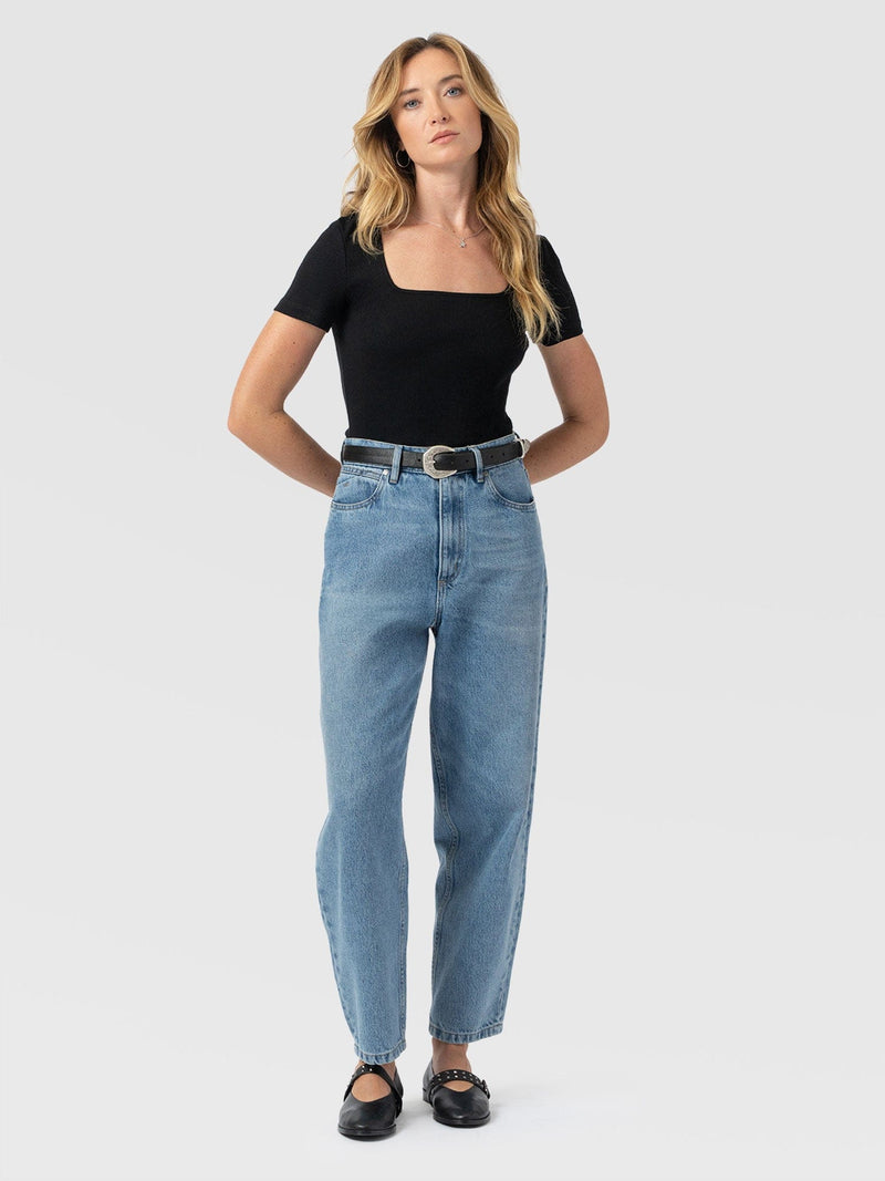 Sloane Ribbed Short Sleeve Tee - Black - Women's T-shirts | Saint + Sofia® UK