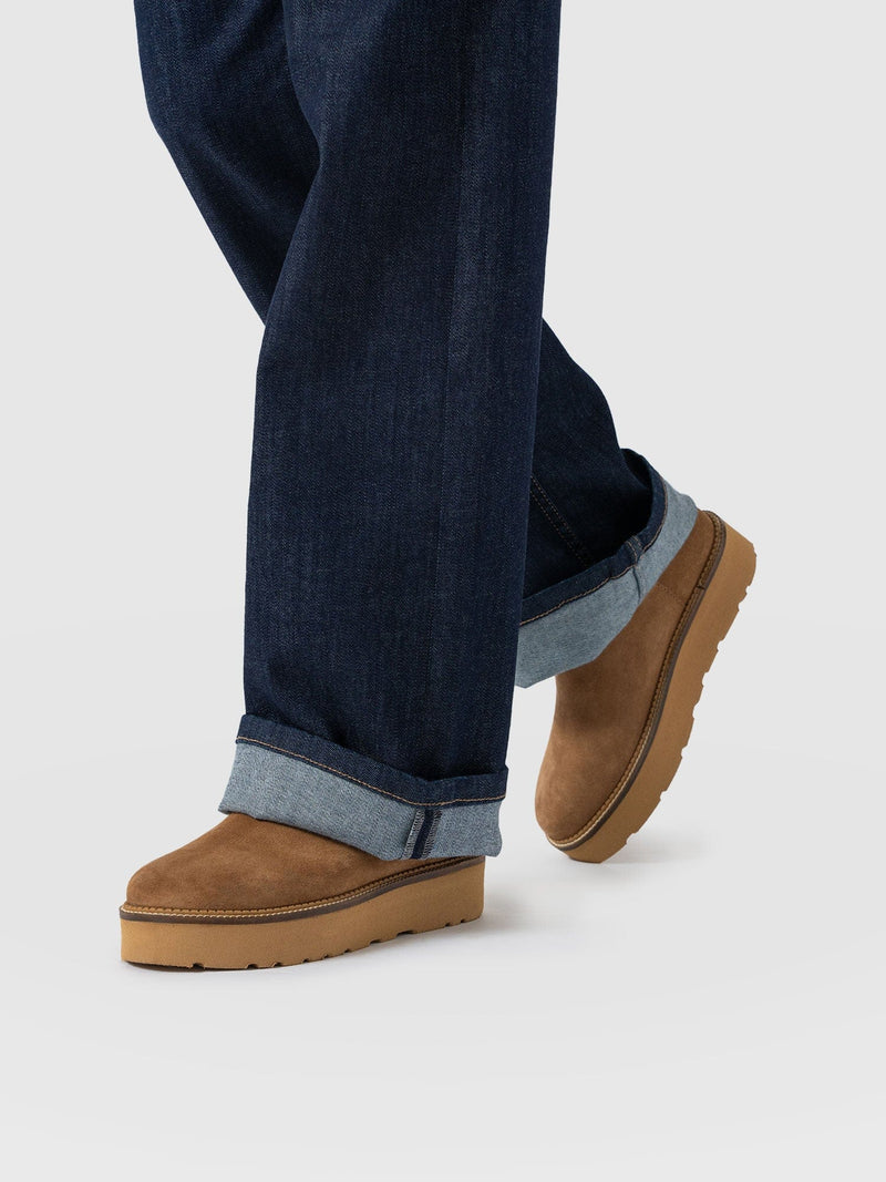 Sloane Shearling Boot - Camel - Women's Shoes | Saint + Sofia® UK