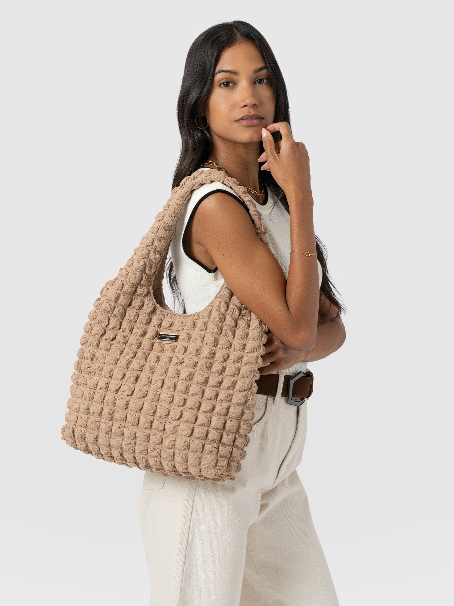 Soho Shoulder Tote Bag Beige - Women's Bags | Saint and Sofia® UK