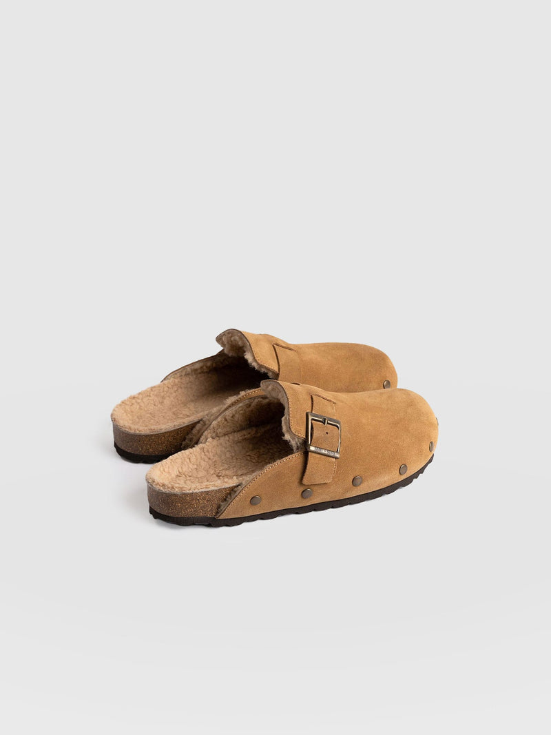 Studded Clogs - Tan Shearling