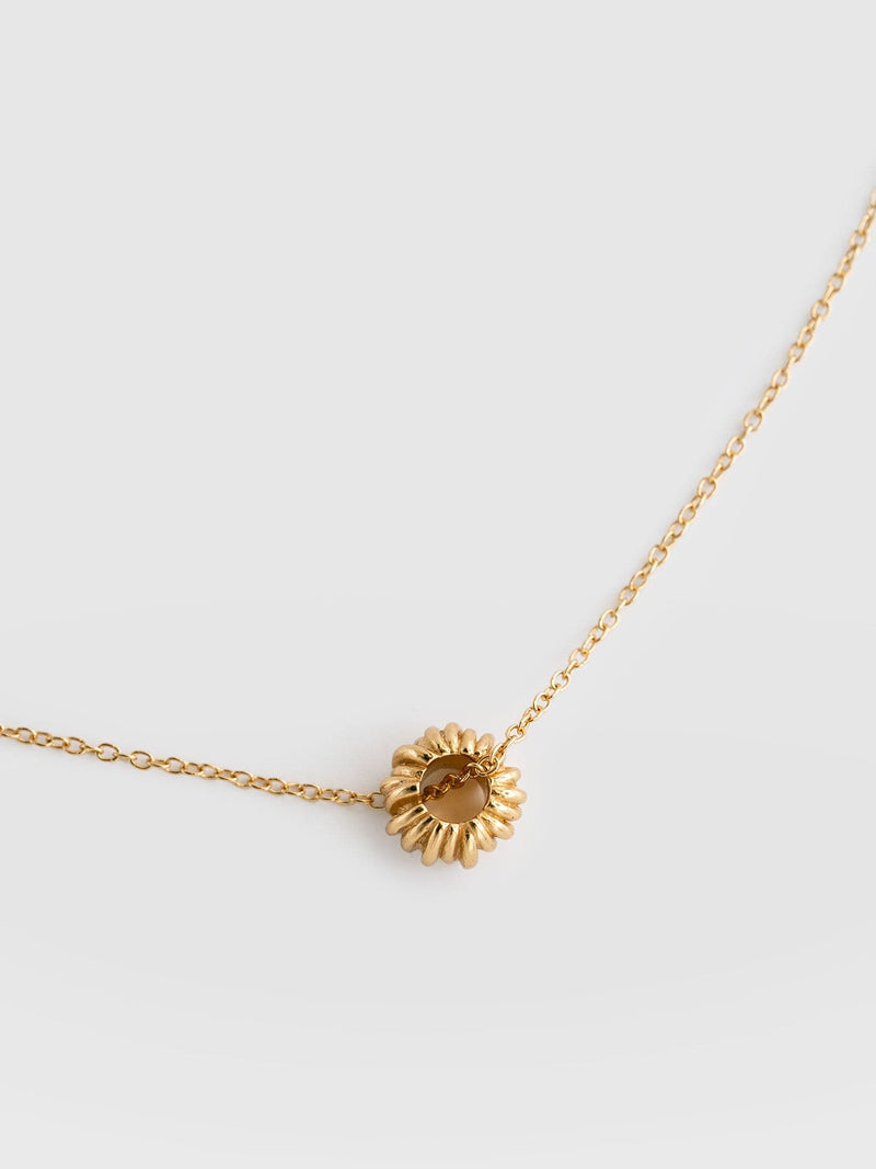 Swirl Charm Necklace - Gold