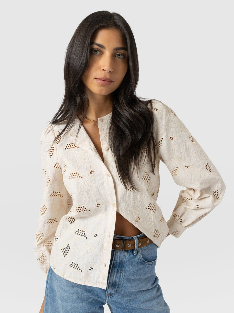 Tabitha Blouse - Cream Floral - Women's Blouses | Saint + Sofia® UK