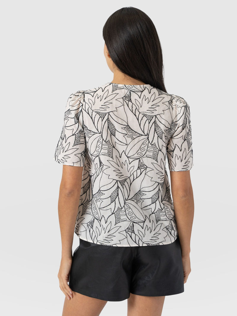 Tabitha Short Sleeve Blouse - Cream Embroidered - Women's Blouses | Saint + Sofia® UK