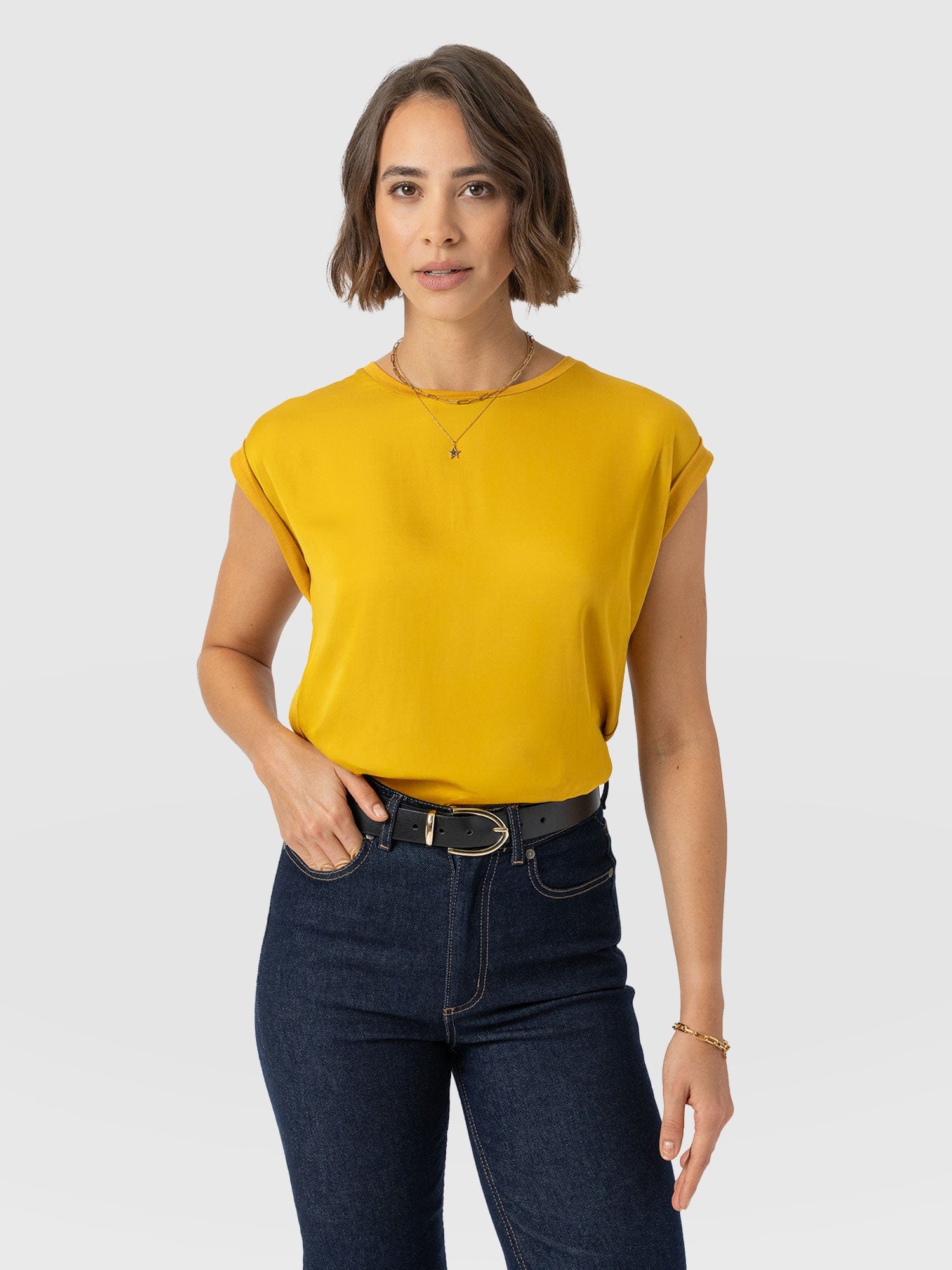 Turn Up Contrast Tee - Golden Yellow - Women's T-shirts | Saint + Sofia® UK