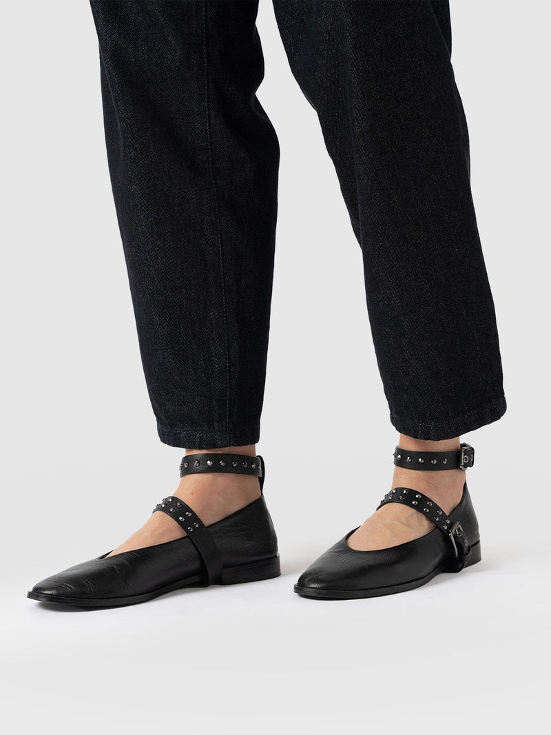 Vega Studded Ballerina Flats - Black - Women's Shoes | Saint + Sofia? UK