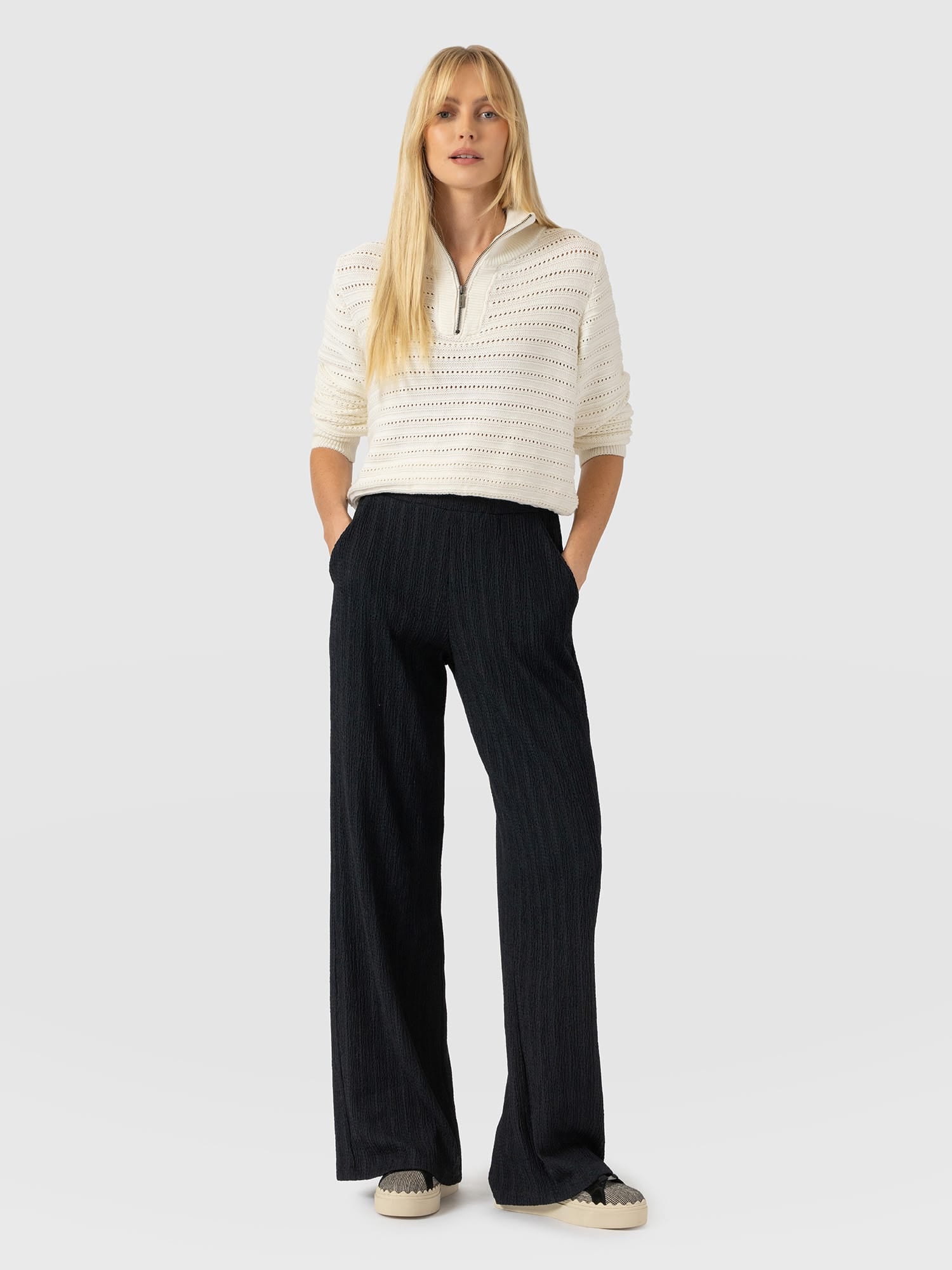 Victory Straight Leg Pant - Black Textured