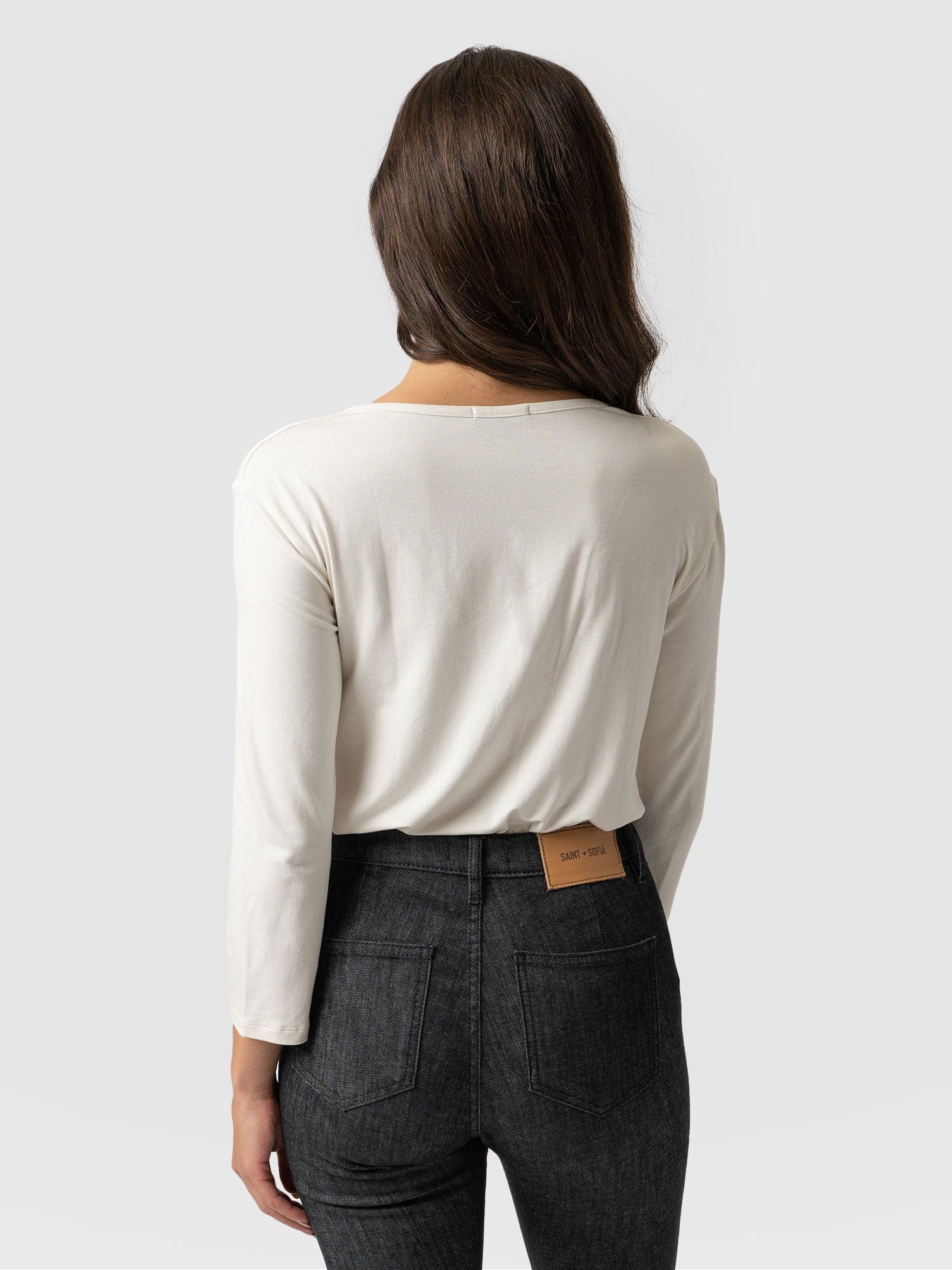 Cowl Neck Tee Cream Long Sleeve - Women's T-Shirts | Saint + Sofia® UK