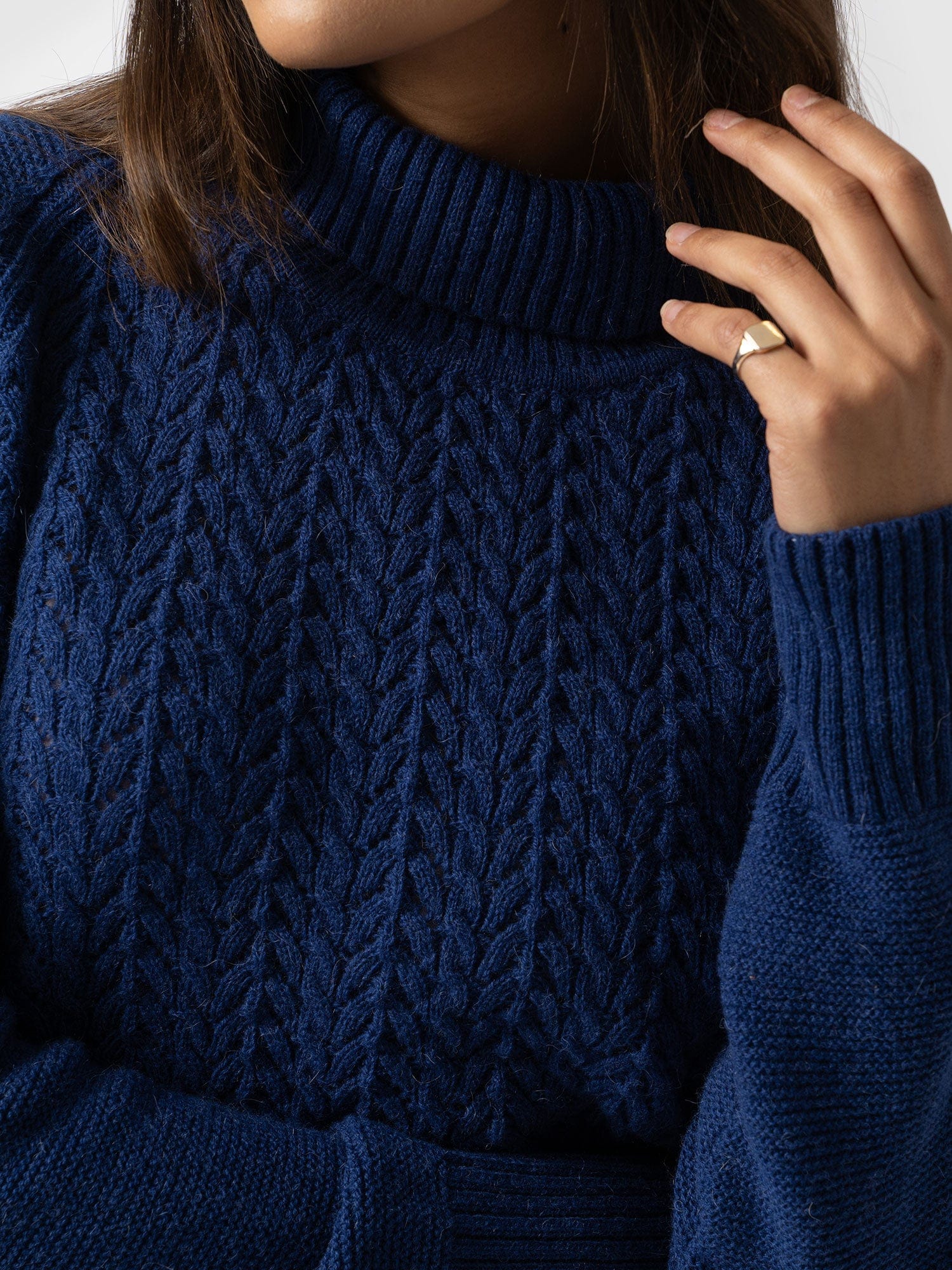 Glen Cable Knit Jumper Blue - Women's Jumpers | Saint + Sofia® UK