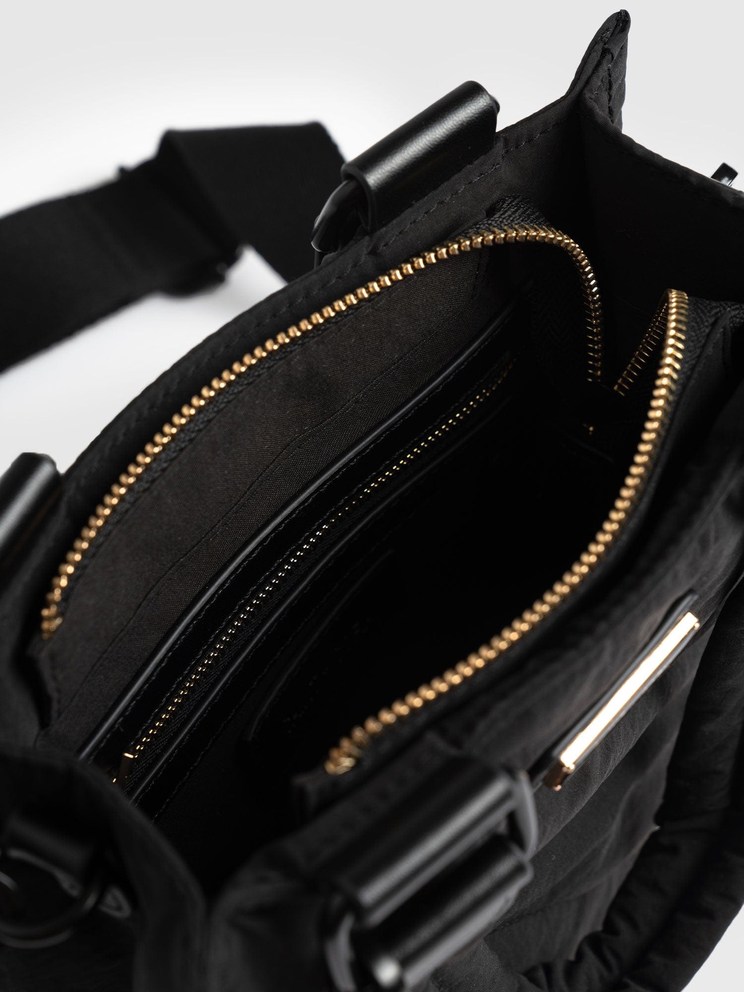 Mini Penny Tote Bag Black - Women's Bags | Saint + Sofia® UK