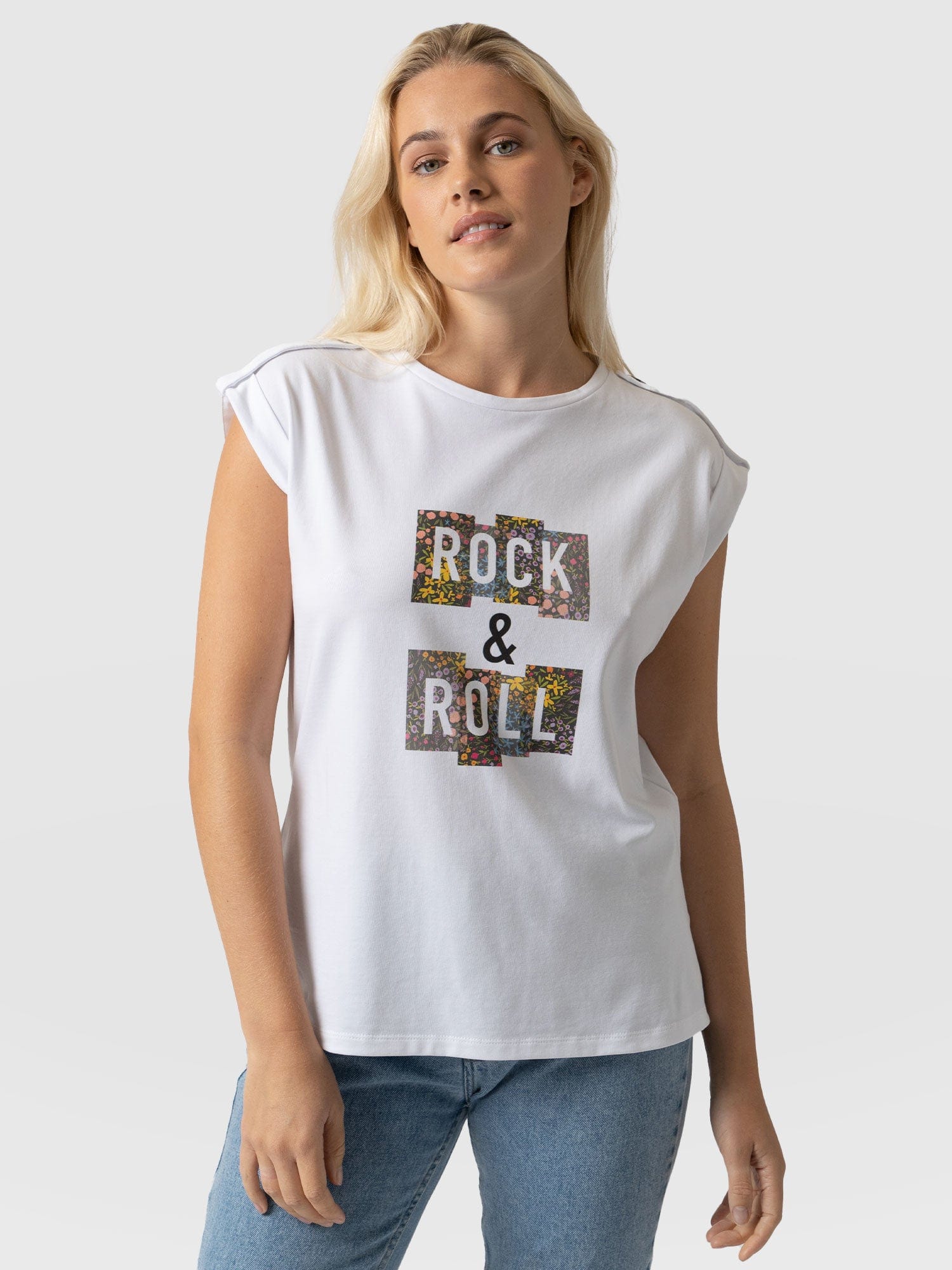Turn-Up Tee Rock Ditsy Floral - T-Shirts | Saint + Sofia® UK
