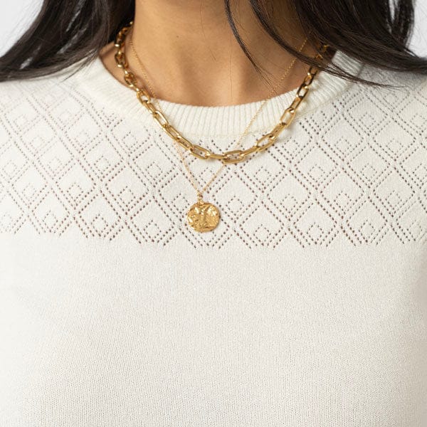 Diamond Lace Hole Detail