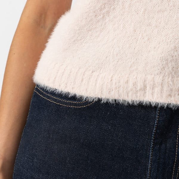 Structured Rib Trims