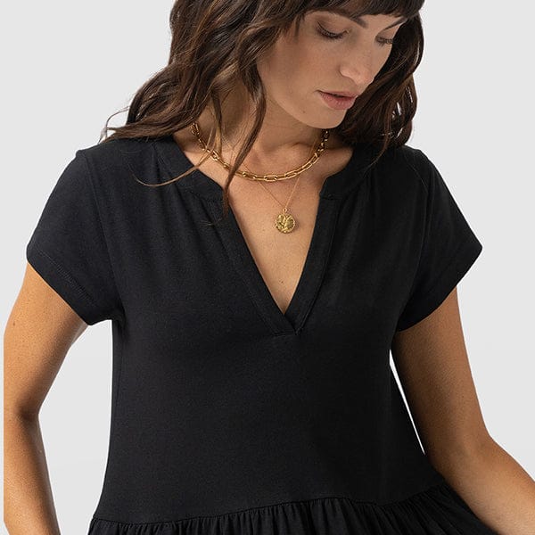 V Neckline
