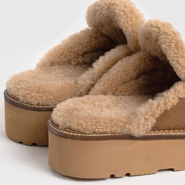 Full Shearling Lining