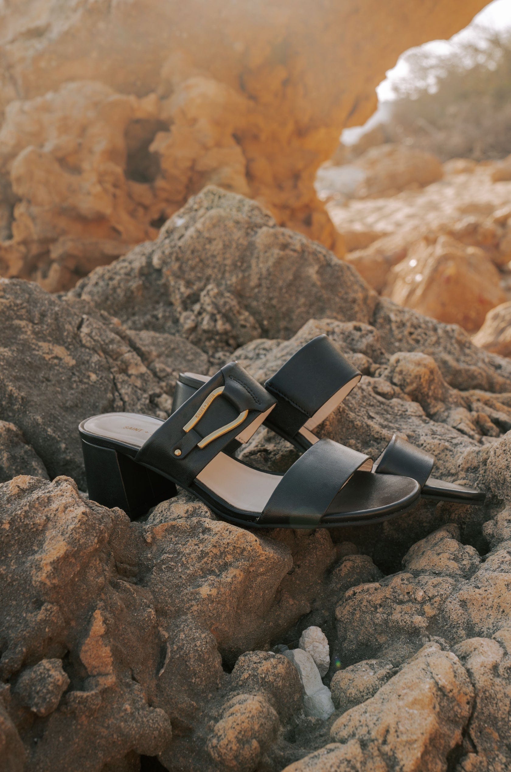 Saint & Sofia - Golden Hour