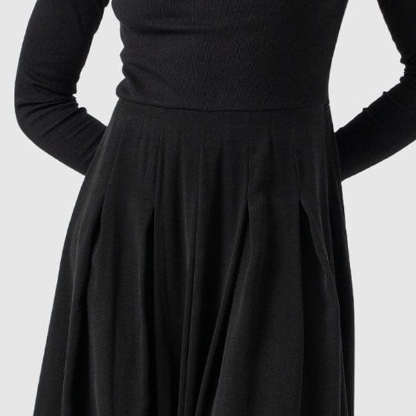 Fit-and-Flare Shape