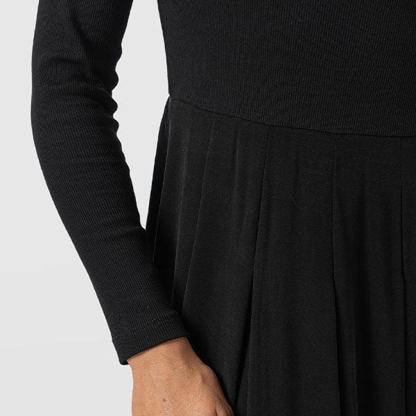 Contrast Fabrics