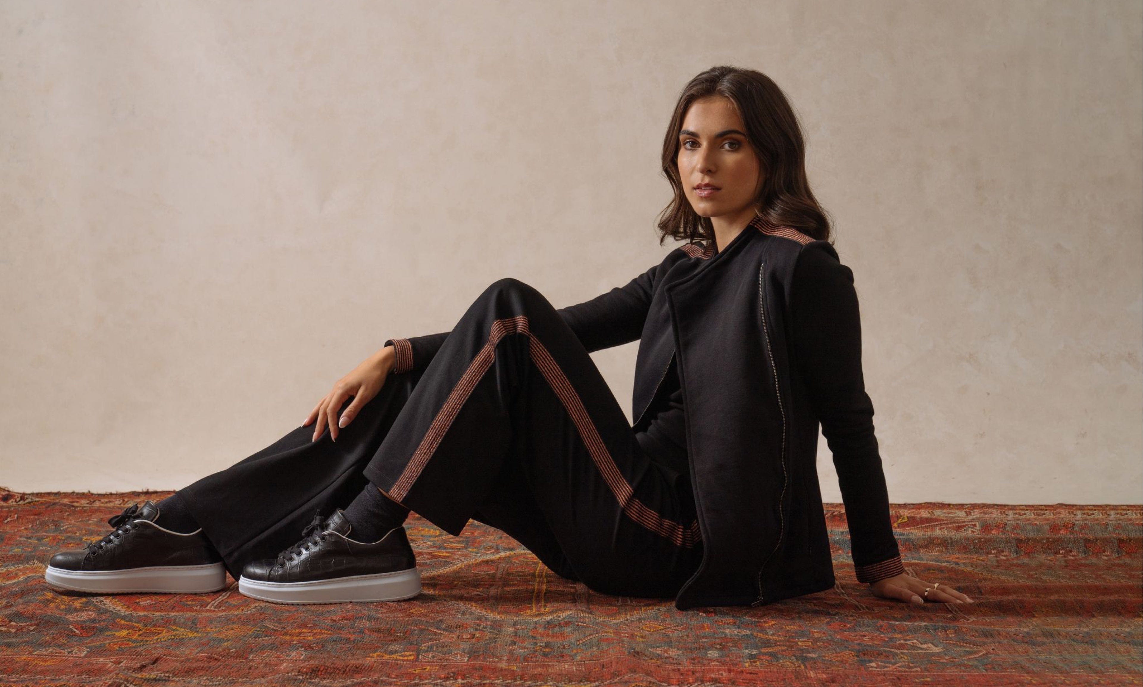 Saint & Sofia - The Collector